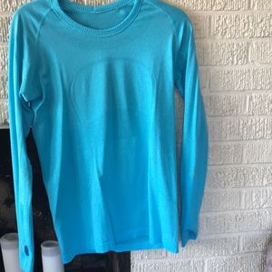Lulu lemon swifty tech long sleeve